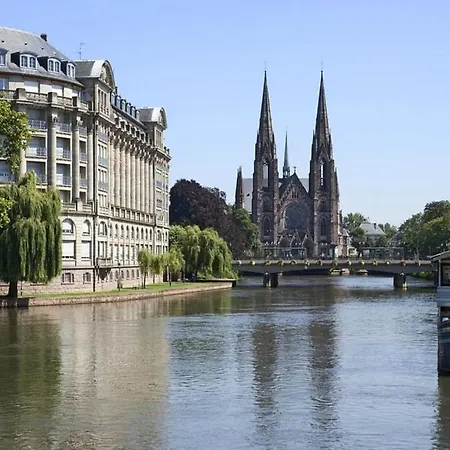 Guest house In Guest - Le Mercure - - Marche De Noel - Parlement Europeen - Dhote Schiltigheim