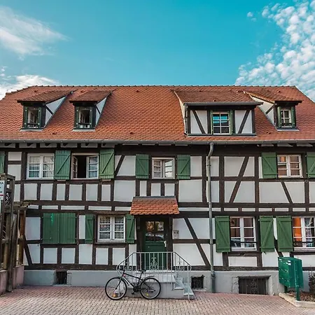 In Guest - Le Mercure - - Marche De Noel - Parlement Europeen - Dhote Guest house Schiltigheim